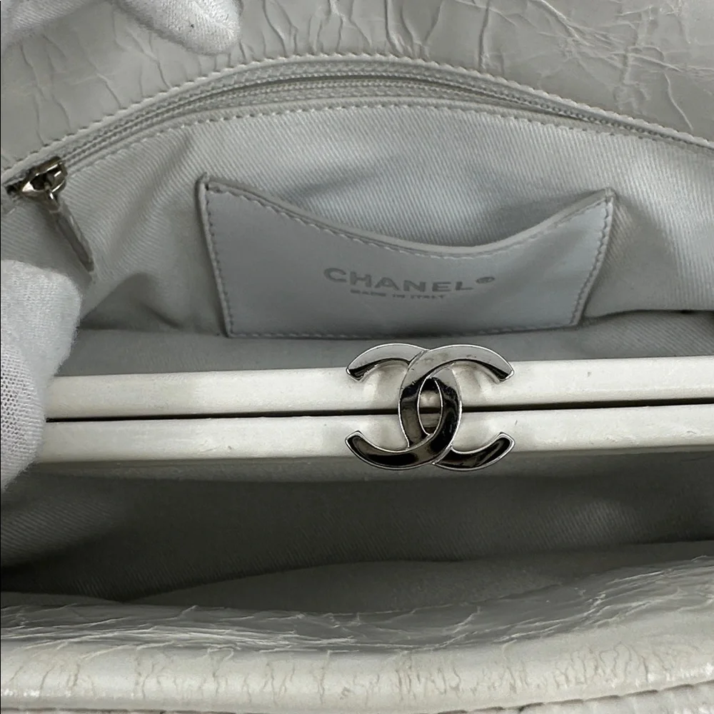 Authenticated CHANEL Mademoiselle Shoulder Chain Bag- White/Silver - Picture 9 of 17